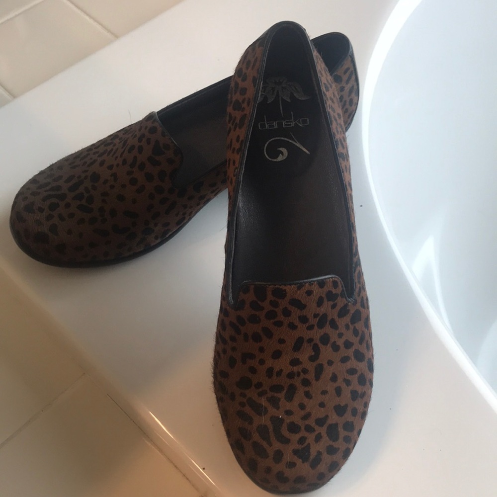 Dansko leopard print clogs